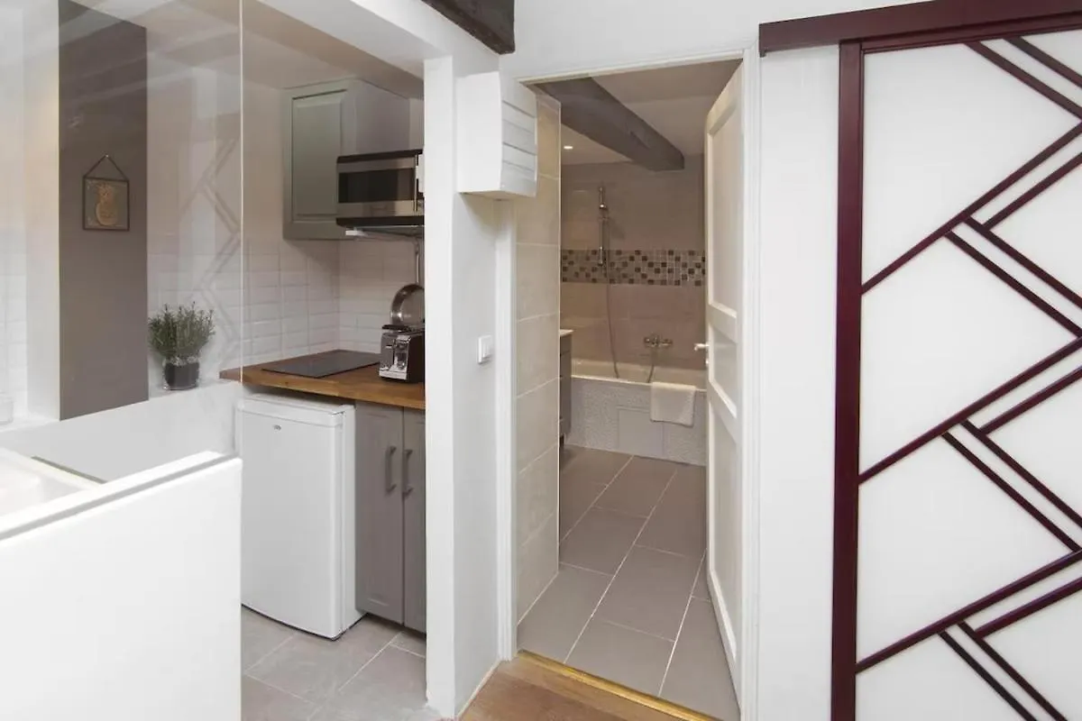 My Nest Inn Paris Pantheon - 31M2 - 2Min Du Pantheon Apartment