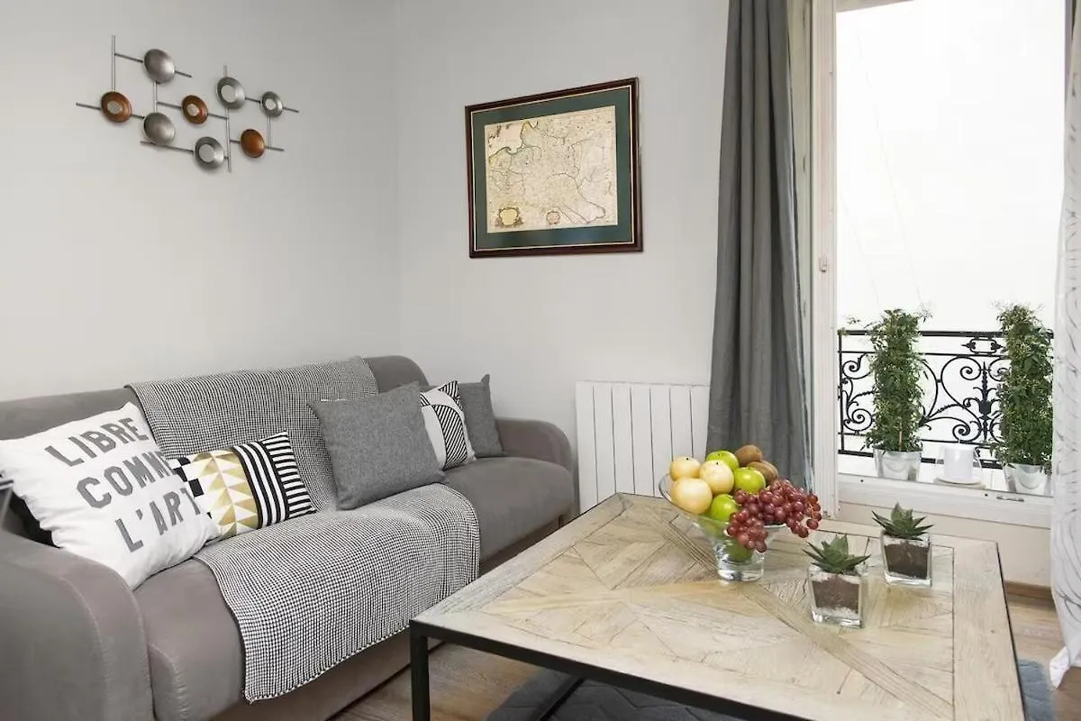 My Nest Inn Paris Pantheon - 31M2 - 2Min Du Pantheon 0*,  France